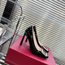 Roger Vivier Shoes